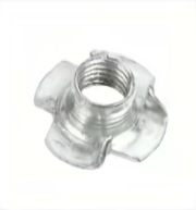 Four-jaw nut
